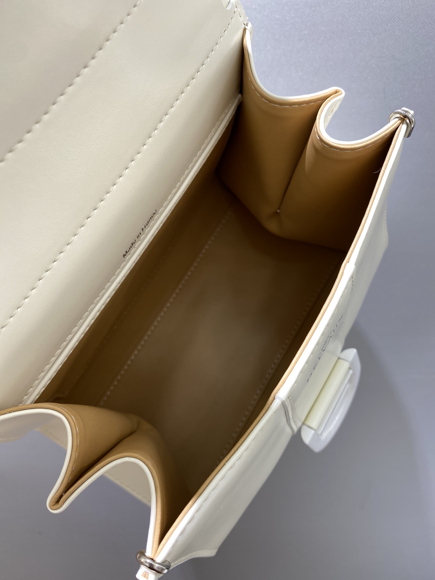 델보 브리앙 MM 박스백 스몰